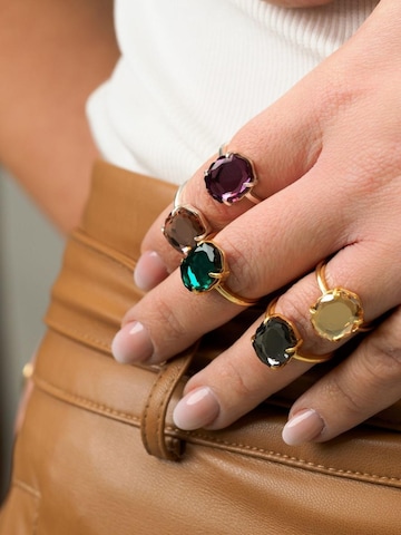 THE GEM STORIES JEWELRY Δαχτυλίδι 'Emerald Baroque Ring - Gold' σε πράσινο: μπροστά