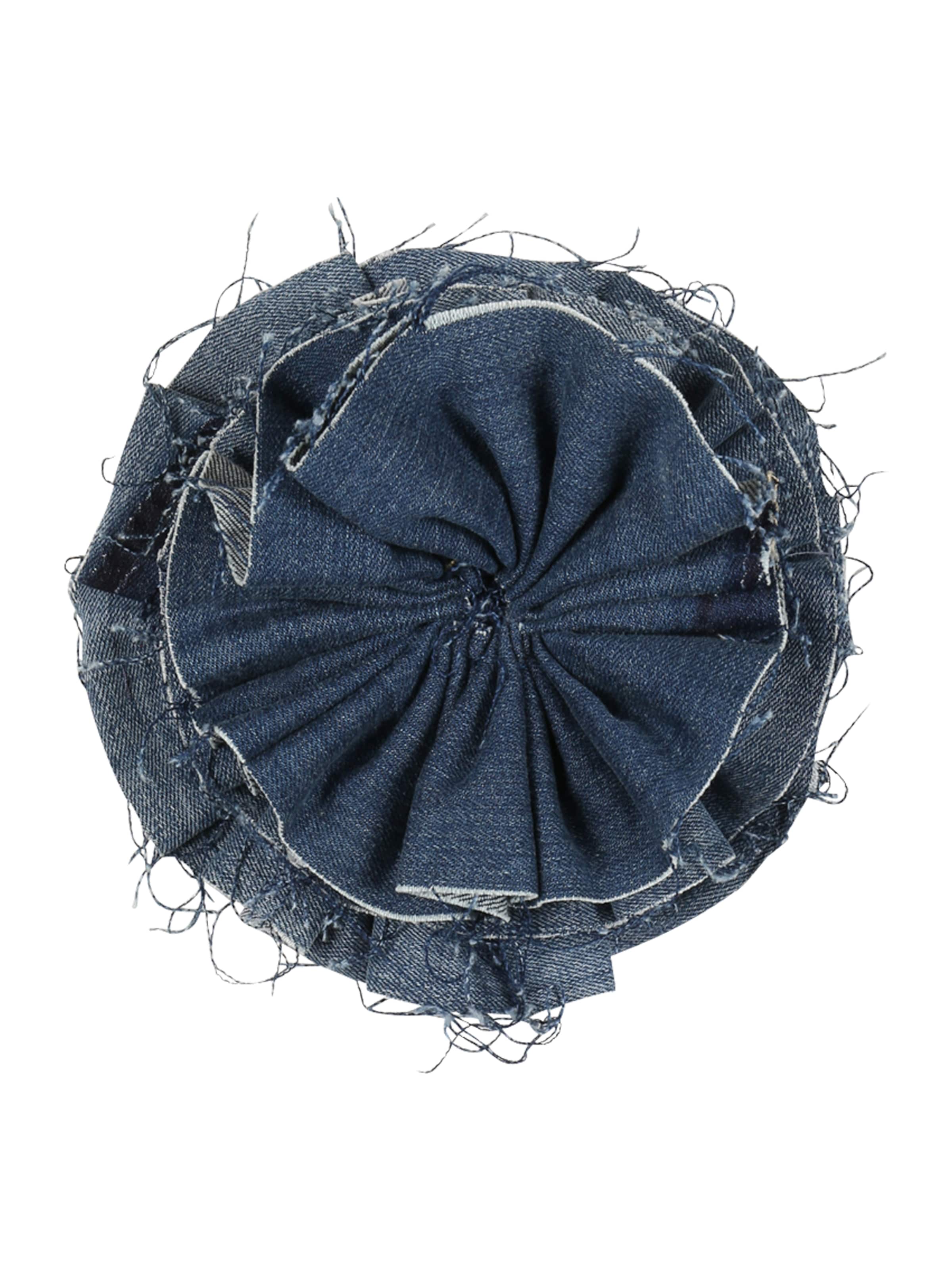 ABOUT YOU REBIRTH STUDIOS Μπρελόκ 'denim flower brooch' σε μπλε