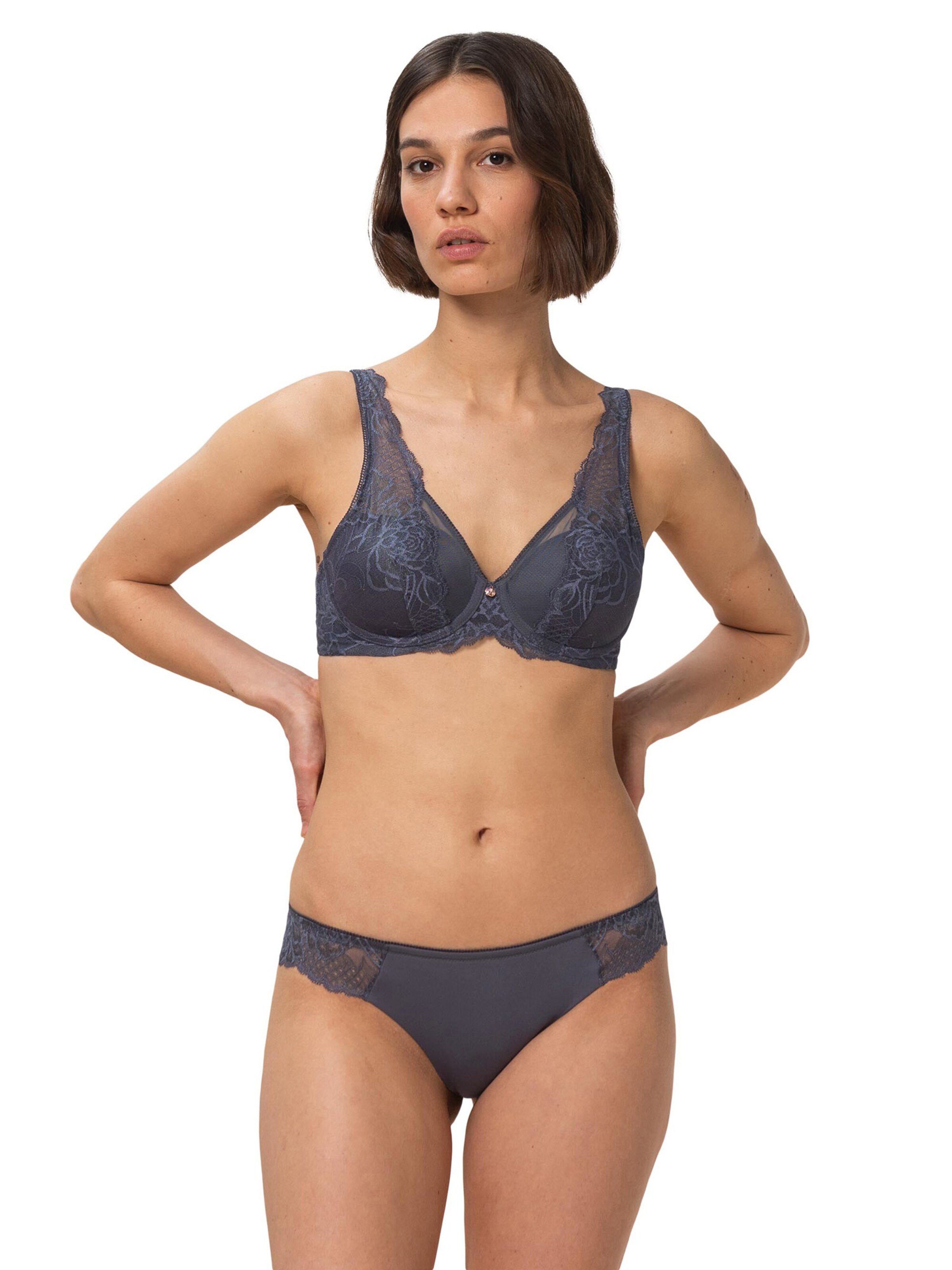 TRIUMPH Slip ' Wild Peony Florale Brazilian ' in Grey: front
