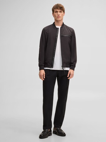STRELLSON Regular Bundfaltenhose 'Lui' in Schwarz