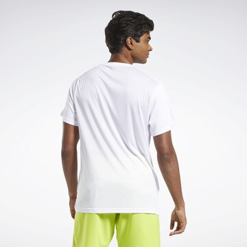 Reebok - Camisa funcionais em branco