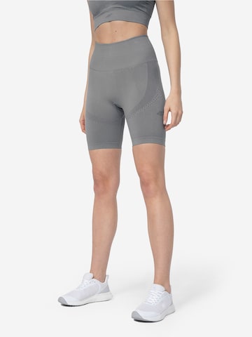 Skinny Pantaloni sportivi di 4F in grigio: frontale