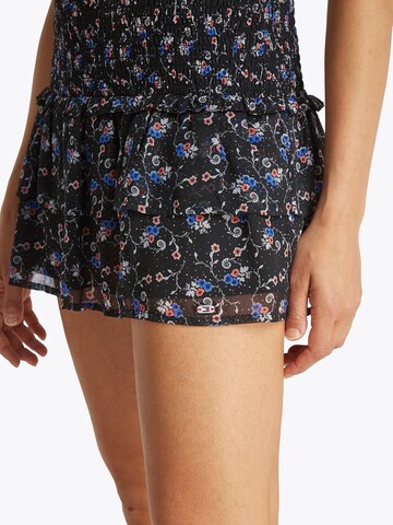 Tommy Jeans - Falda en negro