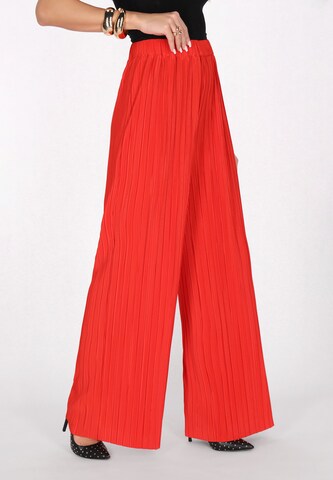 faina Loosefit Hose in Rot: Vorderseite