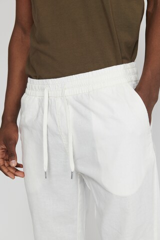 Matinique Regular Broek 'Linen' in Wit