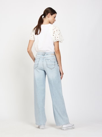 Loosefit Jean '94carlotte LONG' Gang en bleu