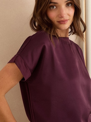 Maglietta di love & roses in rosso