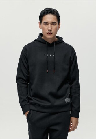 Born Living Yoga Sportsweatshirt 'Lomond Lite' in Zwart: voorkant