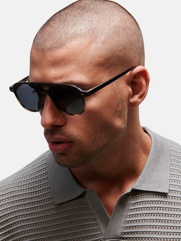 Lunettes de soleil KOROSHI en noir