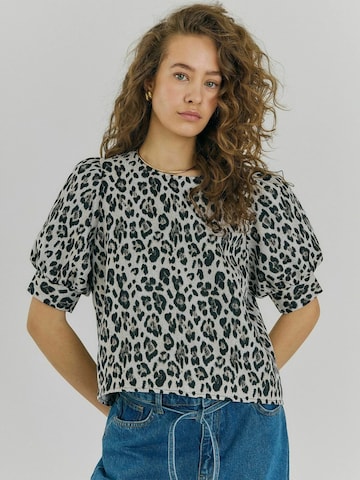 NORR Toppi ' Lelo ' värissä harmaa: etupuoli