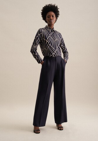 SEIDENSTICKER Blouse 'Schwarze Rose' in Blauw