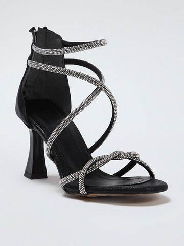 Trendyol Strap sandal in Black: front