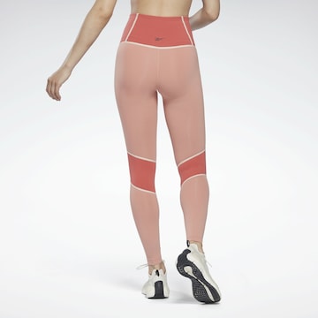 Skinny Pantalon de sport Reebok en rouge