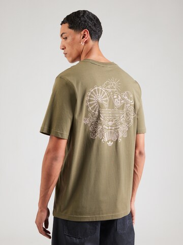 ADIDAS ORIGINALS T-shirt i grön