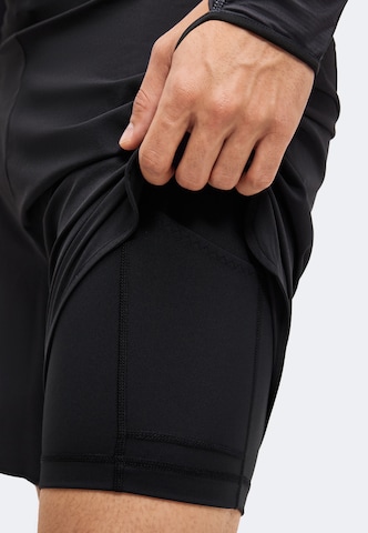 HOKA Regular Workout Pants 'Glide' in Black