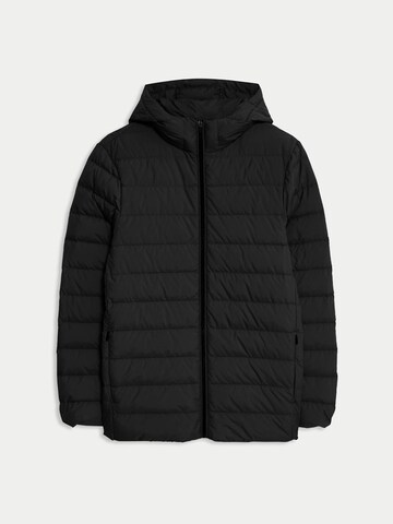 Giacca invernale di Marks & Spencer in nero: frontale
