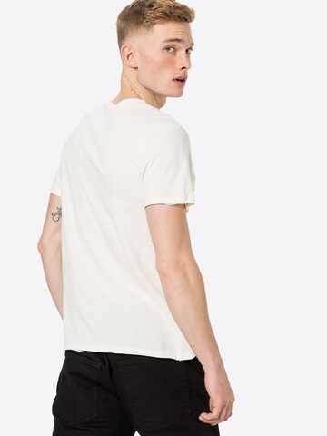 Coupe regular T-Shirt 'QUEEN TRIANGLE' AMPLIFIED en blanc