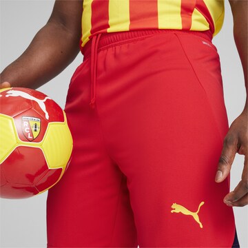 Regular Pantalon de sport PUMA en rouge
