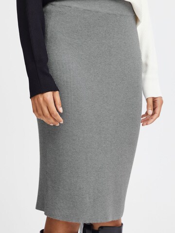 Jupe 'MORLA' b.young en gris