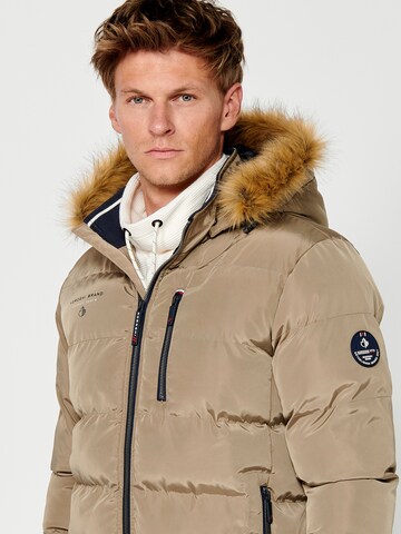 Giacca invernale di KOROSHI in beige