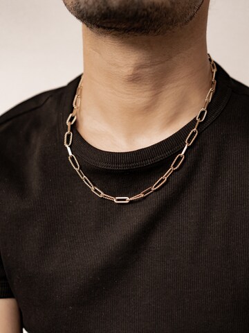 Hey Happiness Necklace 'Edge Twist' in Gold: front