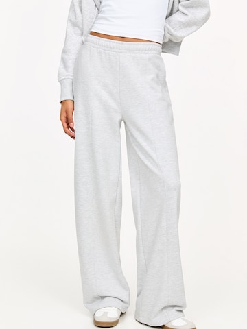 Pull&Bear Wide Leg Hose in Grau: Vorderseite