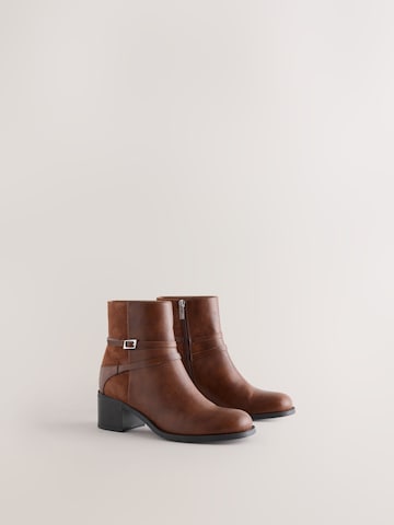 Next Enkellaarsje 'Forever Comfort' in Bruin