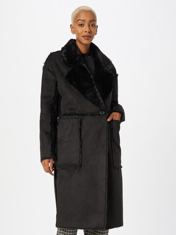 Le Temps Des Cerises Winter Coat 'Fambra' in Black: front