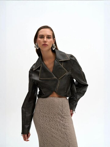 MAI STUDIOS CO. Between-season jacket 'Carnas' in Grey: front