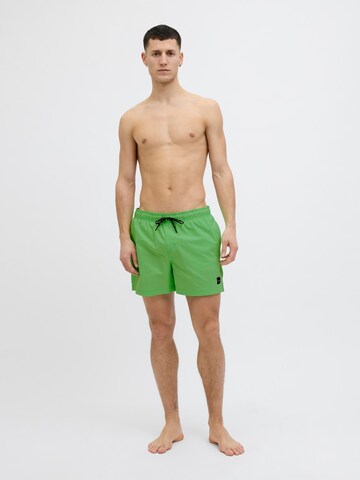 JACK & JONES Zwemshorts 'JPSTMaui' in Groen
