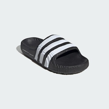 ADIDAS ORIGINALS Pantofle 'Adilette 22' – černá