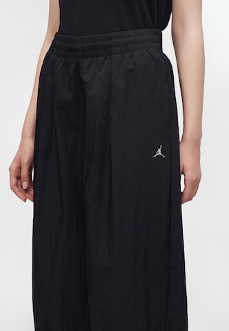 Jordan - Pierna ancha Pantalón plisado 'Brooklyn' en negro