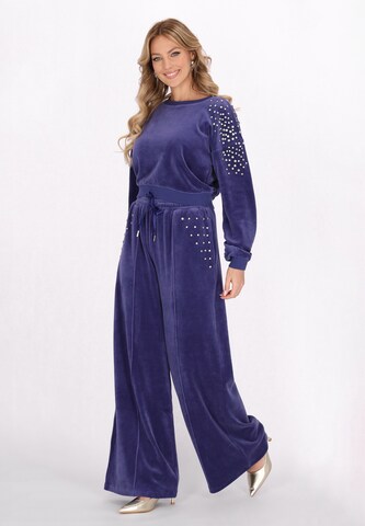 faina - Sweatshirt em azul