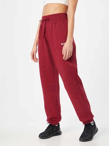 Effilé Pantalon 'Phoenix Fleece' Nike Sportswear en rouge : devant