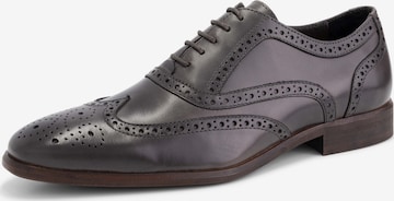 DenBroeck Lace-Up Shoes 'State St.' in Brown: front