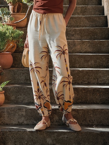 Next Tapered Broek in Beige: voorkant