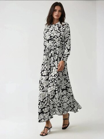 Hiccup - Vestidos camiseiros em preto