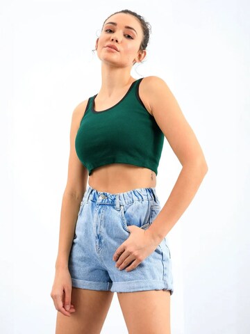 Tommy Life Top 'Crop Top' in Green
