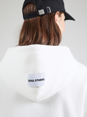 Veste de survêtement 'Soul Studio' Smith&Soul en blanc