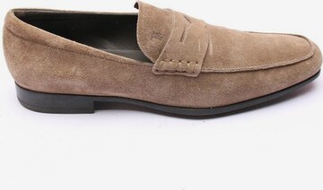 Tod's Flats & Loafers in 43 in Brown: front