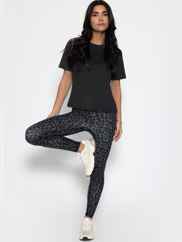 SASSYCLASSY Skinny Leggings i grå