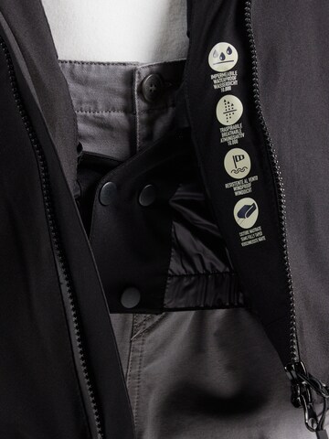 CMP Outdoorjacke in Schwarz