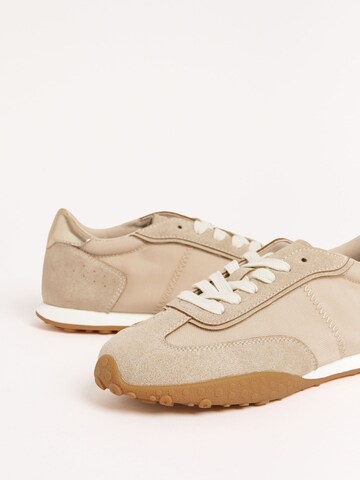 Friends Like These Низкие кроссовки в Бежевый