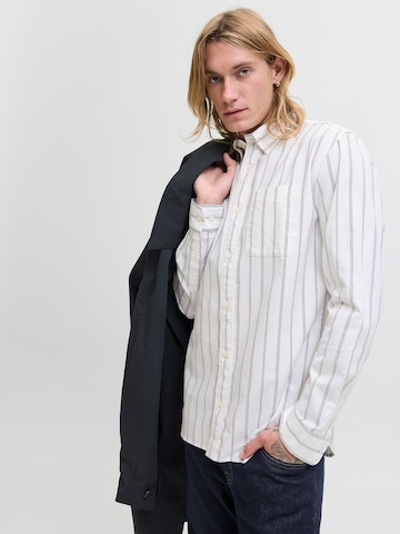 Jack & Jones Premium - Ajuste estrecho Camisa 'JPRBLUBROOK' en blanco
