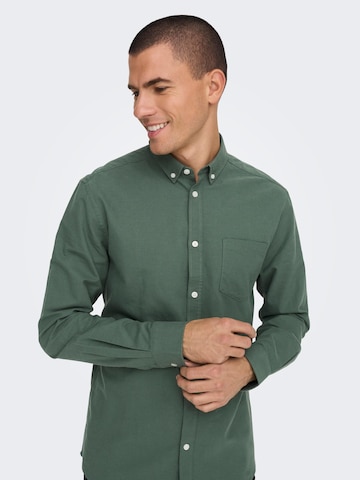 Only & Sons Slim fit Button Up Shirt 'Alvaro' in Green