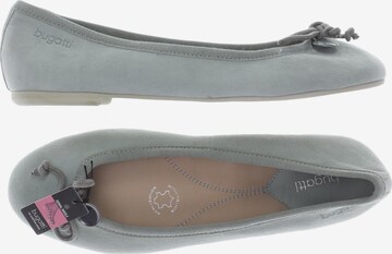 bugatti Flats & Loafers in 37 in Green: front