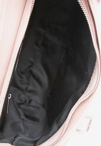 Cassandra Shoulder Bag in Pink