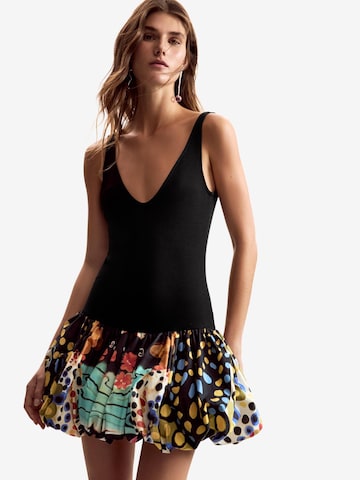 Desigual Kleit, värv must: eest vaates