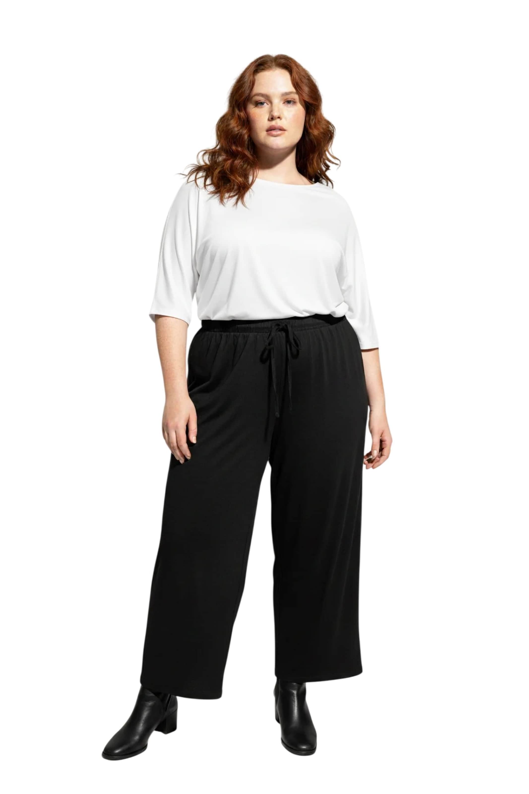 Shape Of You Skinny Chino trousers in Black: front