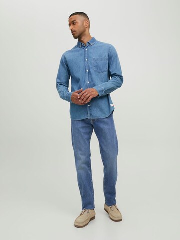 Regular Jean 'Mike' R.D.D. ROYAL DENIM DIVISION en bleu